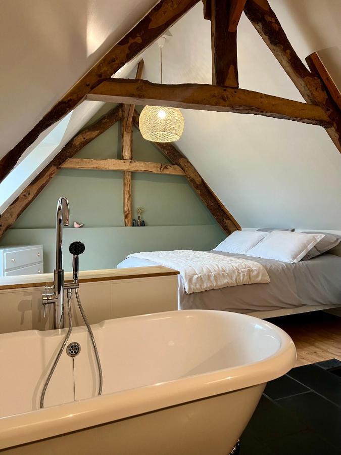 Le Clos Des Ecureuils Audrieu Kültér fotó